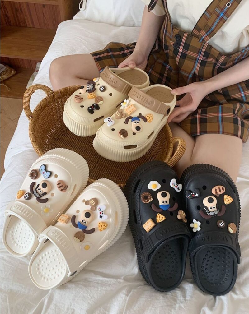 STOMPION SCOOBY FLAT CLOGS