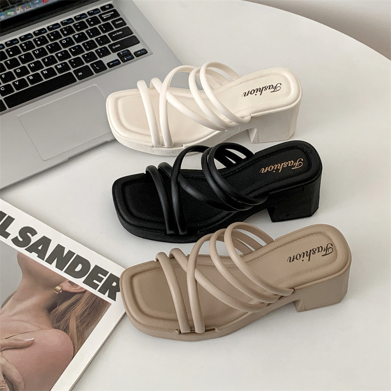 STOMPION X-STRAP BLOCK HEELS