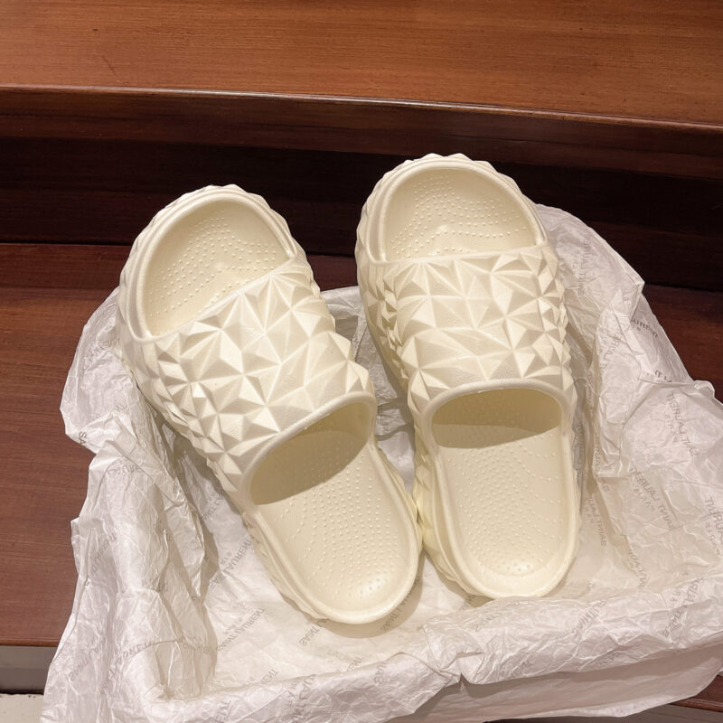 STOMPION SPIKEY W BASE SLIPPERS - Image 4