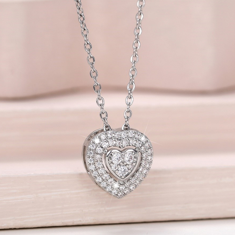 SWIRLUXE SILVER HEART GEM NECKLACE