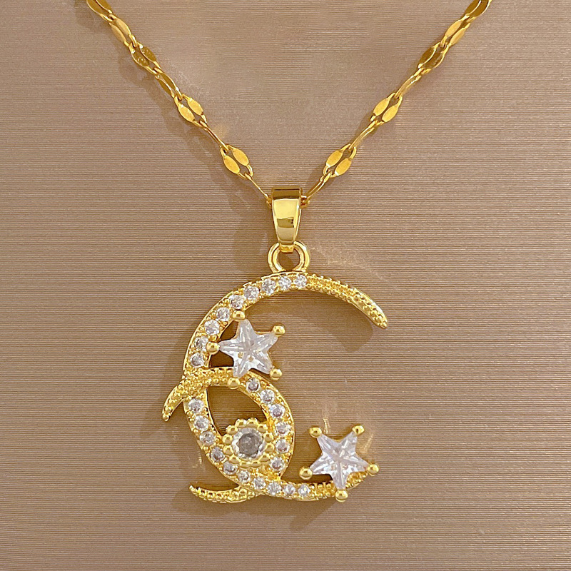 SWIRLUXE GOLD MOONLIGHT NECKLACE