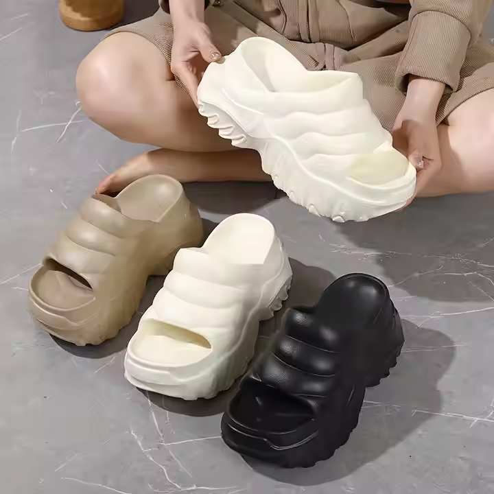 STOMPION WAVEY HIGH SLIPPERS