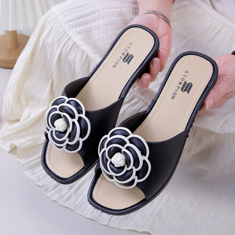 STOMPION OUTLINED FLOWER SANDALS - Image 3