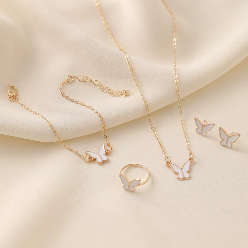 SWIRLUXE GOLD BUTTERFLY JEWELRY SET - Image 5