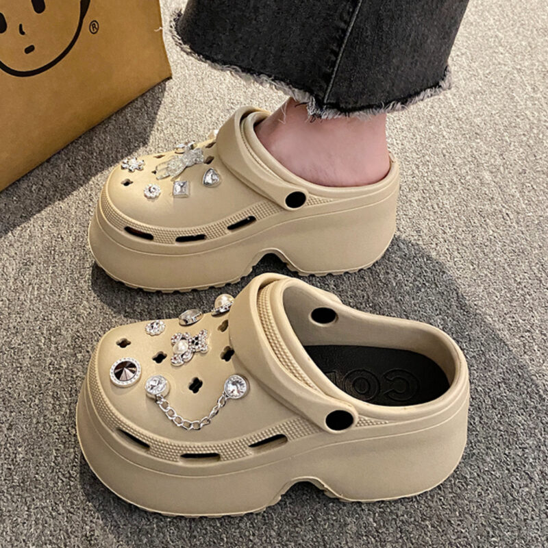 STOMPION SILEVER DIAMOND BRICK CLOGS - Image 4