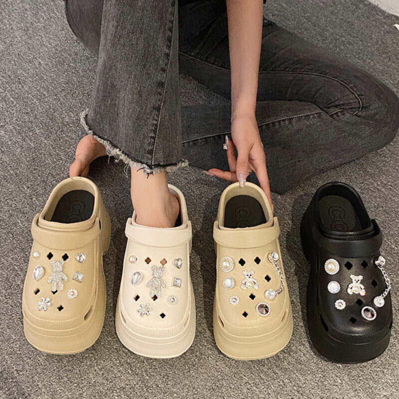 STOMPION SILEVER DIAMOND BRICK CLOGS - Image 10