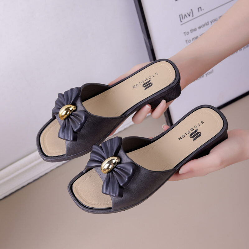 STOMPION RIBBON BUCKLE SANDALS - Image 4