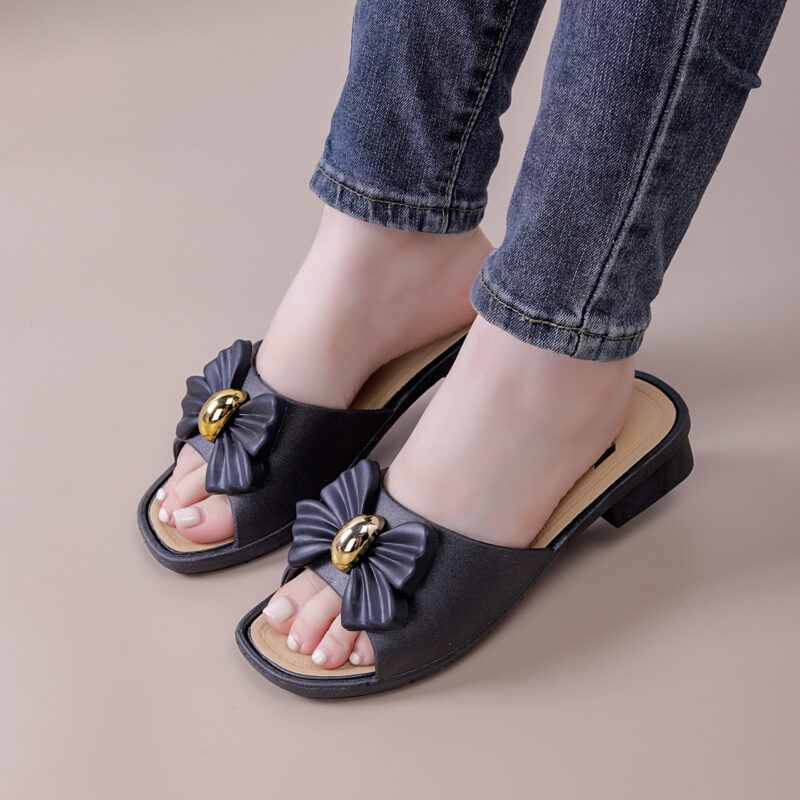 STOMPION RIBBON BUCKLE SANDALS - Image 10