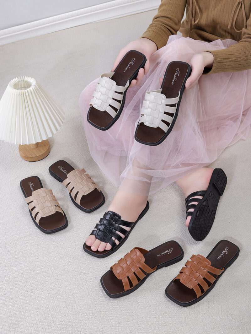 STOMPION WEAVED DESIGN FLATS