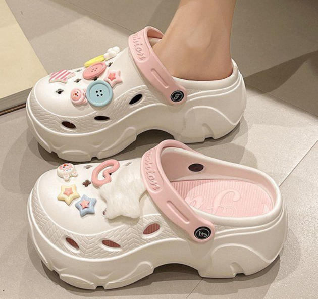 STOMPION PASTEL WAVE CLOGS