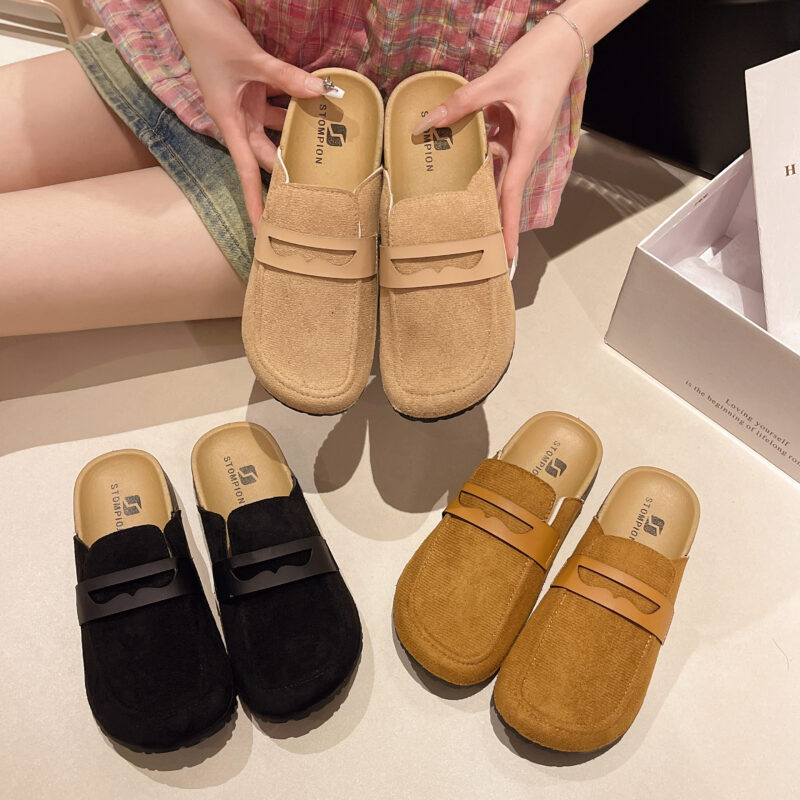 STOMPION MEN LEATHER LIKE CLOGS - Image 2