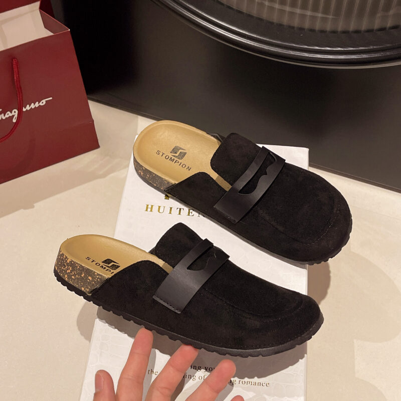 STOMPION MEN LEATHER LIKE CLOGS - Image 3