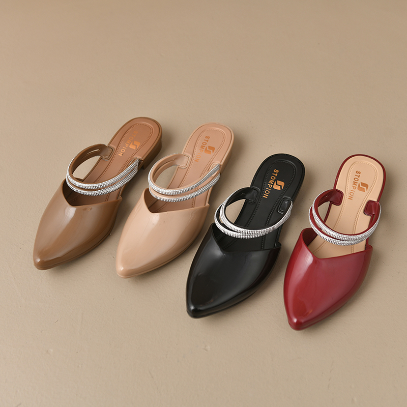 STOMPION POINTED-TOE WITH CRISTAL STRAPS SANDALS